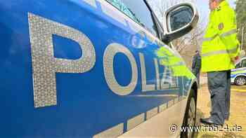 Falkenhagen (Märkisch-Oderland): Fahrer flieht nach Unfall mit gestohlenem Auto auf B5 in den Wald - rbb24