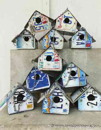 Central Montana Museum and Fergus students collaborate to make birdhouses - Lewistown News-Argus