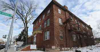 Naperville reviewing landmarking procedures