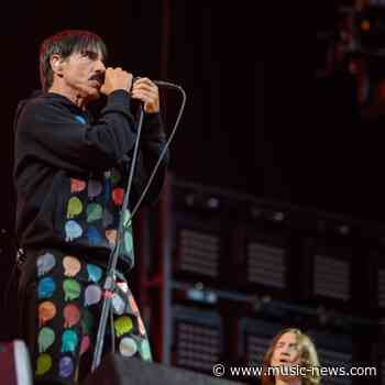 Red Hot Chili Peppers axe Glasgow gig due to illness