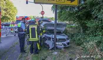 Unfall in Krefeld: Mercedes-Fahrer (59) schwer verletzt​ - Westdeutsche Zeitung