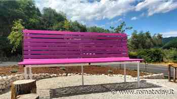 Una panchina gigante a 40 minuti da Roma: chi ci sale gode di un panorama mozzafiato