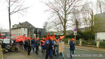 Plettenberg: Warnstreik in Firma im MK: „Tarifvertrag ist kein Verbrechen.“ - come-on.de
