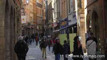 Lyon : des points d'informations touristiques à la sortie du métro du Vieux-Lyon - Lyon Mag