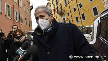 Crisanti: «La nuova ondata? Sarà come una vaccinazione di massa. Basta tamponi fai-da-te, serve un’indagine sui positivi» - Open