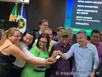 Adelcino recebe novo ônibus escolar e Pontal terá mais economia no cofre público - Araguaia Notícia