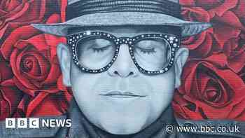 Sir Elton John: Second mural goes up in Watford ahead of gigs