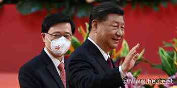 Hongkong vereidigt Peking-treuen Regierungschef - Heute.at