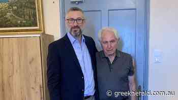 Ambassador Arthur Spyrou meets Sydney Opera House's longest-serving employee - The Greek Herald