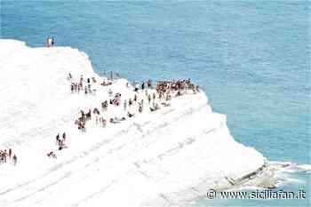 Scala dei Turchi, spettacolo all’alba sulla spiaggia di Punta Grande - Sicilia Fan