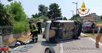 Incidente a Saonara, l'auto si rovescia: donna ferita - TG Padova