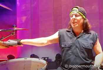 DREAM THEATER's MIKE MANGINI Shares Drum-Cam Video Of 'Bridges In The Sky' Performance From 2022 European Tour