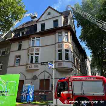 Essen: Gasflasche löst Dachstuhlbrand aus - Radio Essen