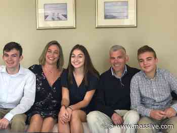 Fallen Wakefield Fire Lt. Robert Ford Sr., who died from job-related cancer, has mortgage paid off by Tunnel - MassLive.com