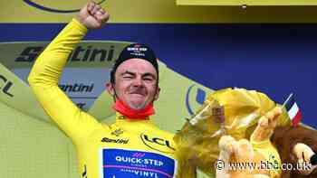 Tour de France 2022: Yves Lampaert wins stage one as Tadej Pogacar starts strongly