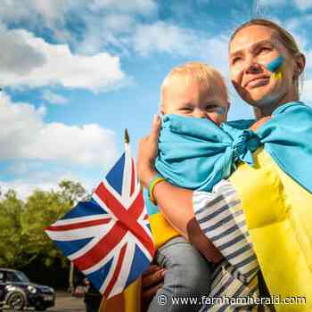 Gallery: Ukrainians applauded through town centre at Farnham Carnival 2022 | farnhamherald.com - Farnham Herald