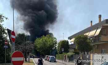 Esplode la bombola del gas di un camper a Rozzano: morta una donna, gravissimo il marito e un passante - Prima Merate