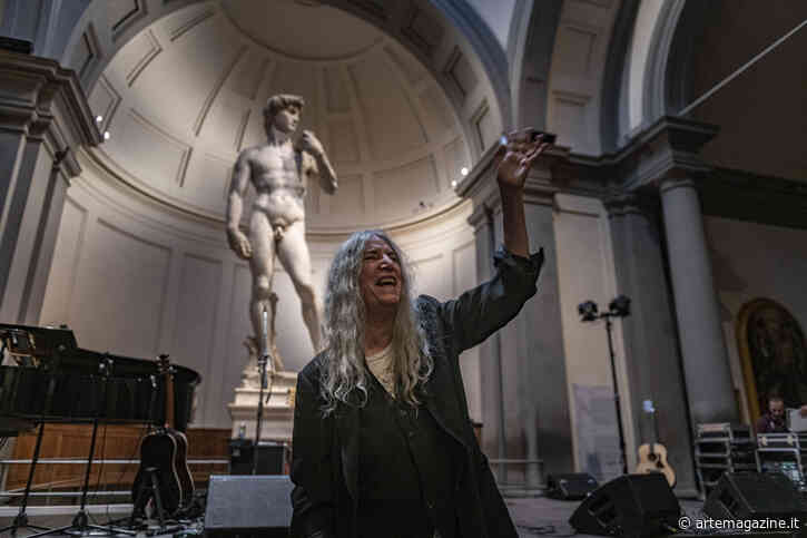 Galleria dell'Accademia di Firenze, il concerto di Patti Smith sotto il David di Michelangelo. Le foto - Arte Magazine
