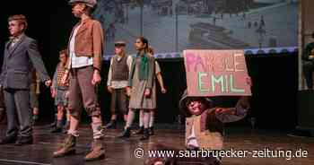Emil und die Detektive: Standing Ovations für die großen kleinen Stars in der Gebläsehalle Neunkirchen - Saarbrücker Zeitung