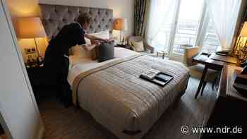 Gastgewerbe setzt auf Zuwanderung gegen Arbeitskräftemangel - NDR.de