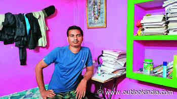 ‘General Physician Wale Hain’: The Struggle For Government Jobs In Bihar - Outlook India