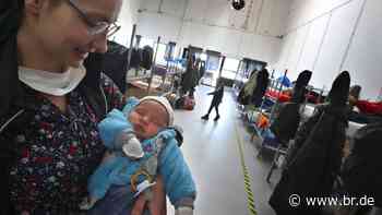 In Augsburg wird der Wohnraum für ukrainische Flüchtlinge knapp - br.de