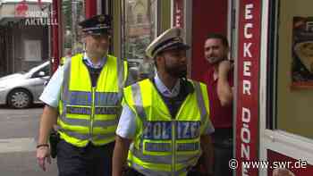 Auf Streife mit der Polizei in Mannheim - SWR Aktuell