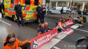 Klimaaktivisten blockieren Luisenring in Mannheim - SWR Aktuell