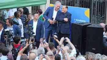 Barzellette e selfie, è Berlusconi show a Monza - IL GIORNO