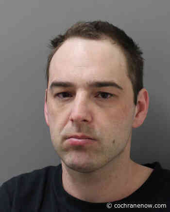 RCMP ask for help in locating a missing, wanted man - CochraneNow.com