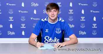 Defender signs new Everton contract as U-turn complete