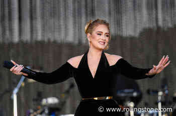 See Adele Return to the Stage for First Public Concert in 5 Years