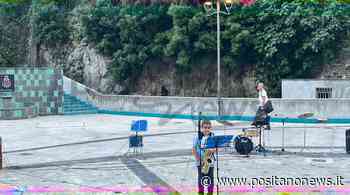 Serata in musica a Positano: gran successo del concerto dei ragazzi dell'Associazione Franco Di Franco - Positanonews - Positanonews