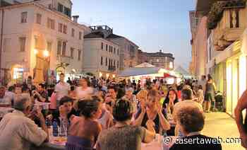 “Festa del Pane Canestrato” a San Nicola la Strada: Peppe Iodice ed i Bottari di Macerata Campania | - CasertaWeb