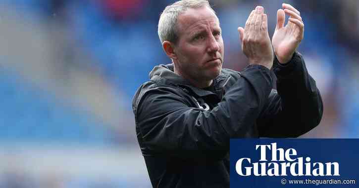 Birmingham City sack Lee Bowyer amid takeover uncertainty