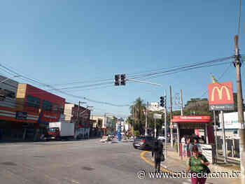 Novos semáforos são implantados na região central de Cotia - Cotia e Cia