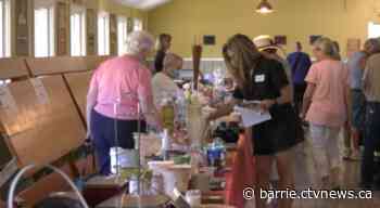 Oro-Medonte residents hold a yard sale to support legal battle against short-term rentals