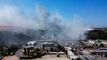 Roma: la città si interroga sui molti incendi vicini agli impianti per i rifiuti - Radio Colonna