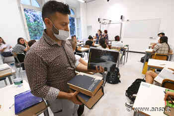 Maturità: salta la luce, rinviata seconda prova a Maranello - Agenzia ANSA