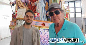 Matera: il grande regista, produttore e sceneggiatore americano Oliver Stone tra i nostri bellissimi Sassi! Lo avete visto? - Matera News