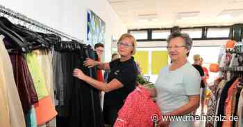 DRK eröffnet zweiten Kleiderladen – Personal gesucht - Speyer - Rheinpfalz.de