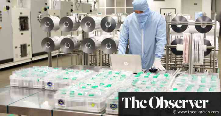 Labour pledges to create 30,000 jobs at electric car battery gigafactories