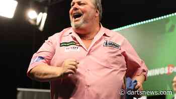 Manley mounts marathon comeback to see off Part, Masterful McGarry thrashes Evison in whitewash win - Dartsnews.com