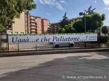 Amministrative 2022, ai festeggiamenti della lista "Attiva Atripalda" a Parco Acacie compare lo striscione sberleffo - Atripalda News