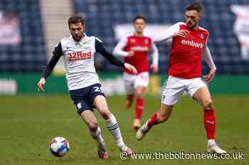 Bolton Wanderers target Tom Barkhuizen joins League One rivals Derby County - The Bolton News