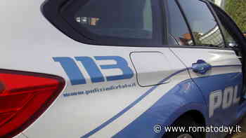 Furto in gioielleria: uno distrae la commessa, l'altro ruba gli anelli