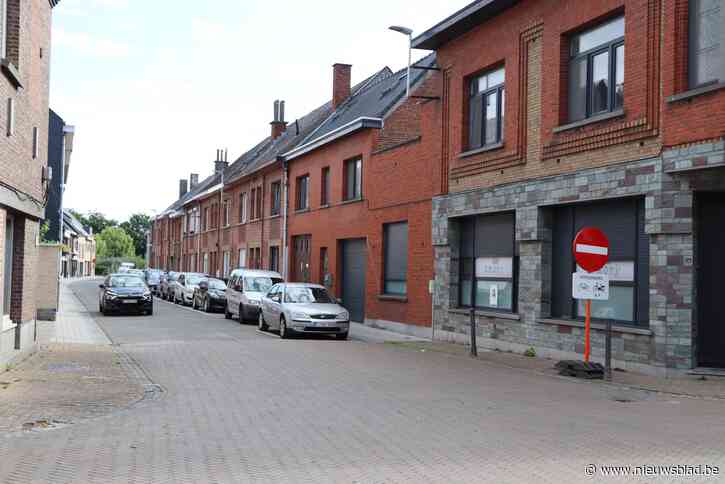 Verkeer mag opnieuw in twee richtingen door Konkelgoed