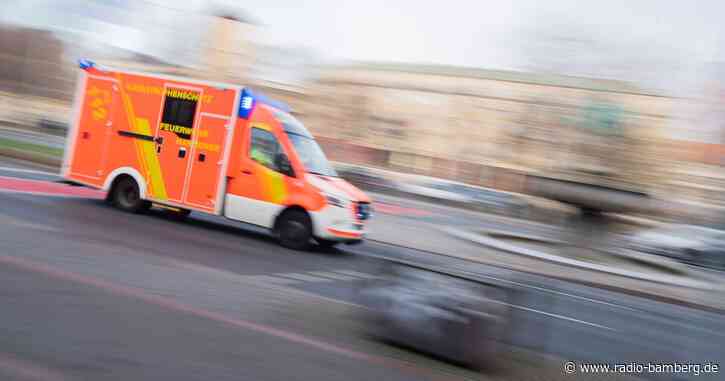 Radfahrer stürzt und stirbt