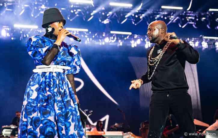 Watch Lauryn Hill join Wyclef Jean onstage at Essence festival to perform Fugees songs