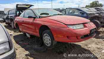 Junkyard Gem: 1997 Saturn SC1